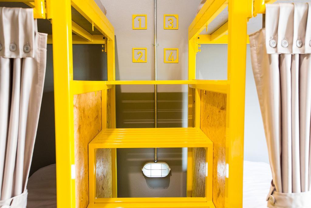 Auberge de jeunesse Cubic Bangkok Extérieur photo