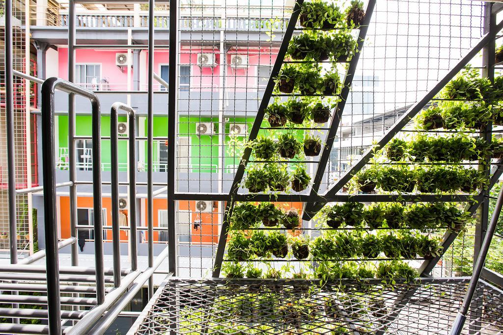 Auberge de jeunesse Cubic Bangkok Extérieur photo