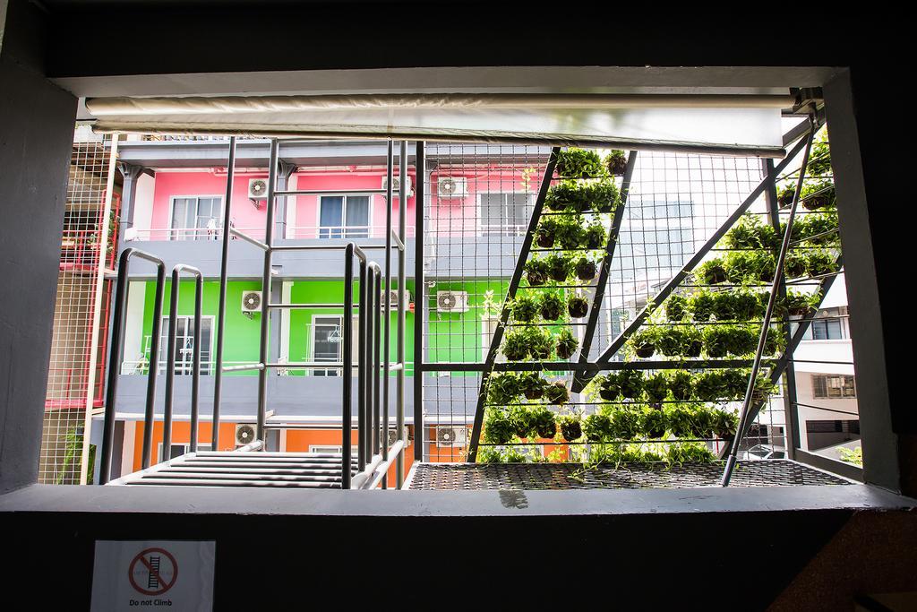 Auberge de jeunesse Cubic Bangkok Extérieur photo