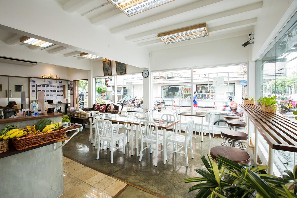 Auberge de jeunesse Cubic Bangkok Extérieur photo