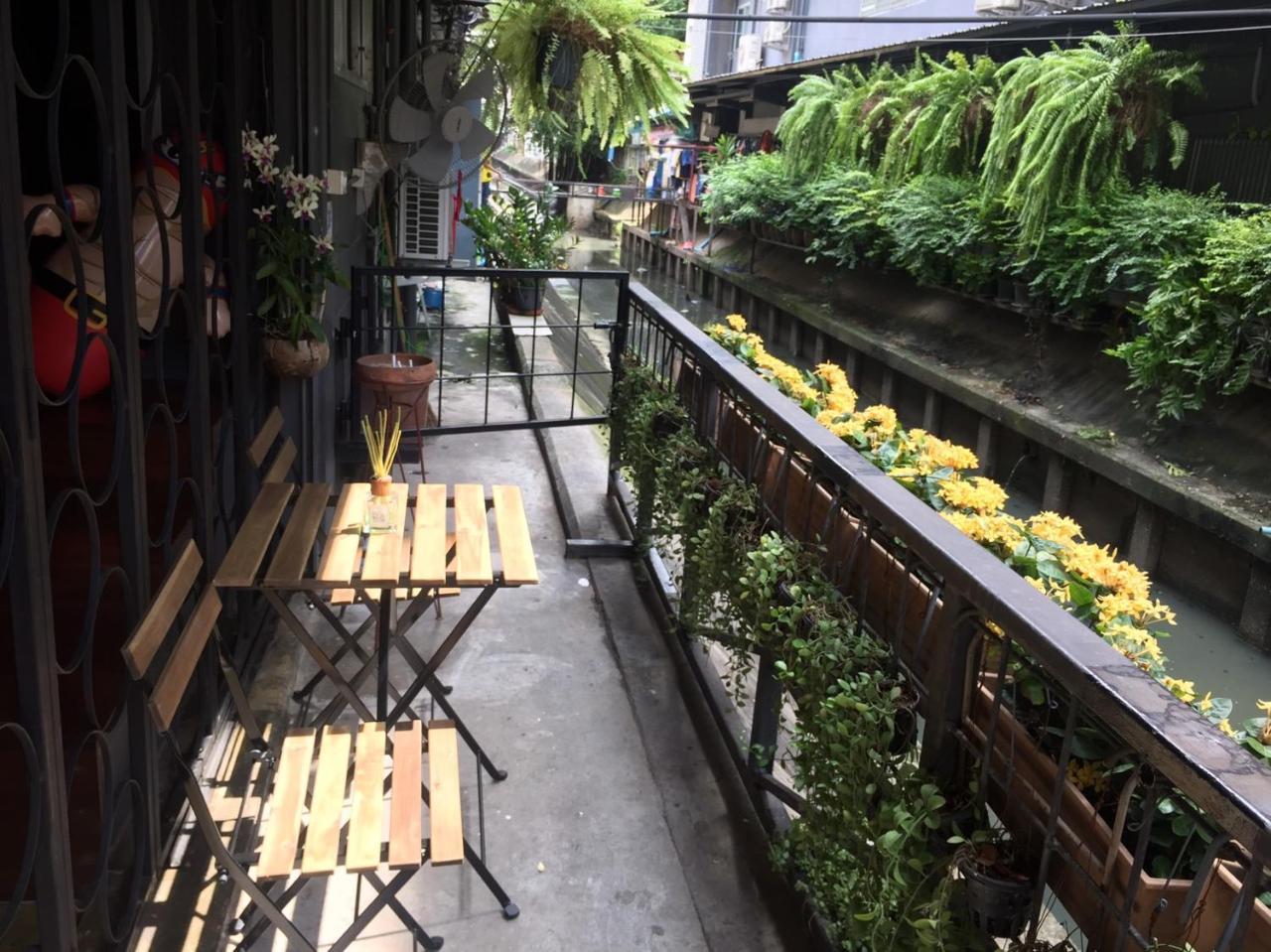 Auberge de jeunesse Cubic Bangkok Extérieur photo